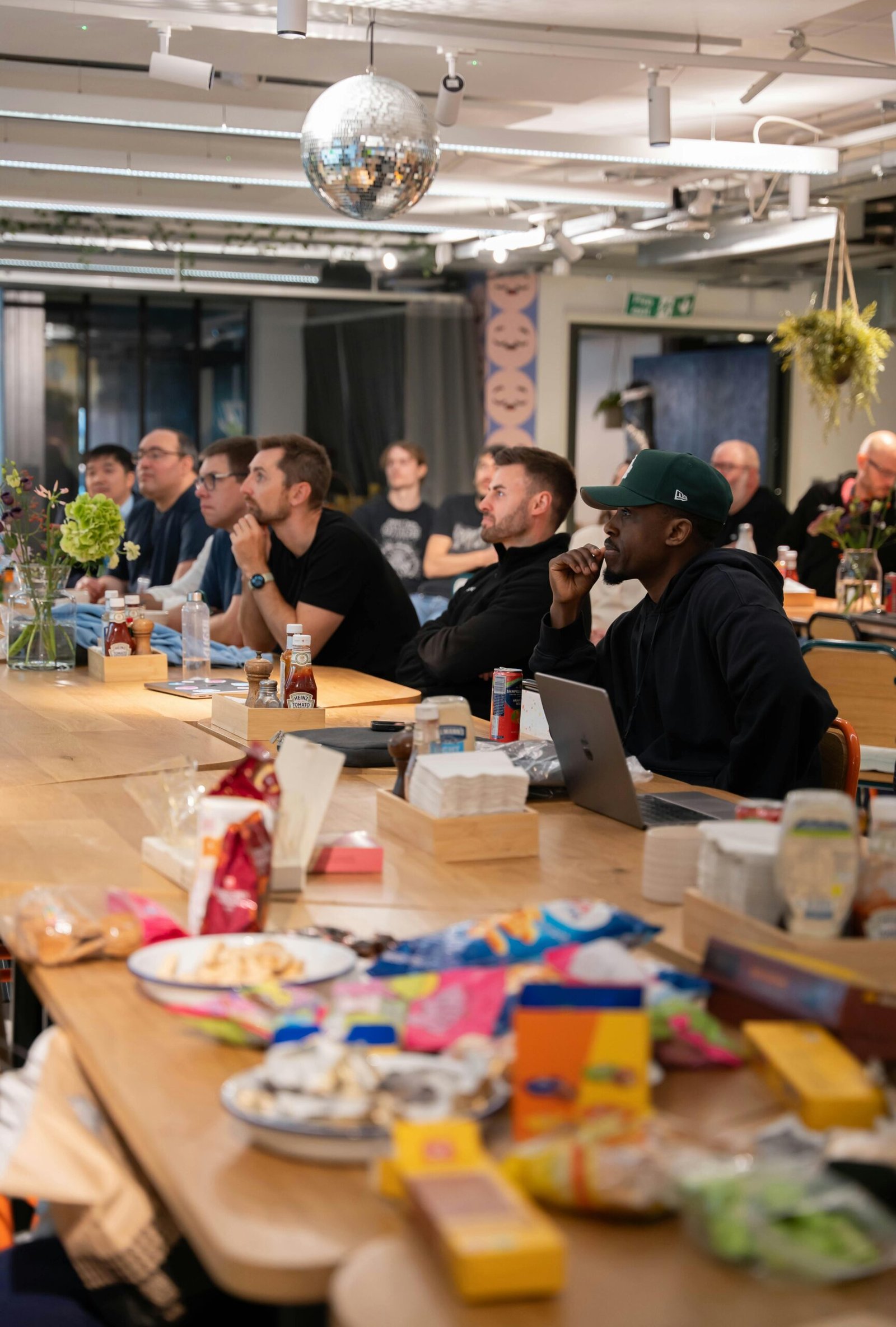 Restaurant brand identity and digital storytelling by Codexelle